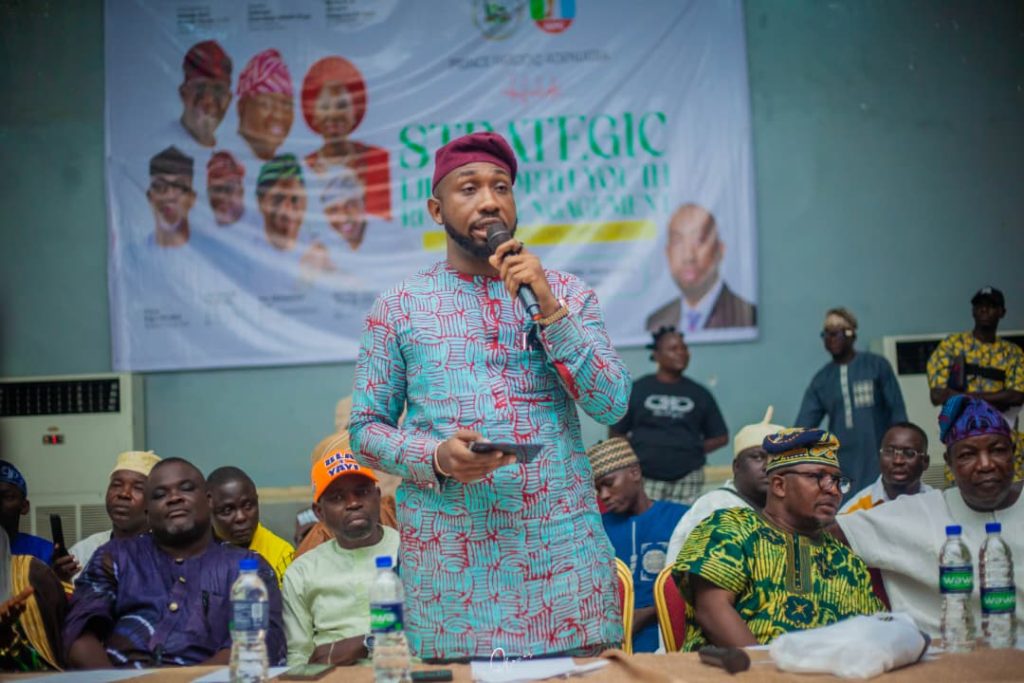 Farooq Adenugba inaugurates youth based polling unit canvassers in Ijebu North